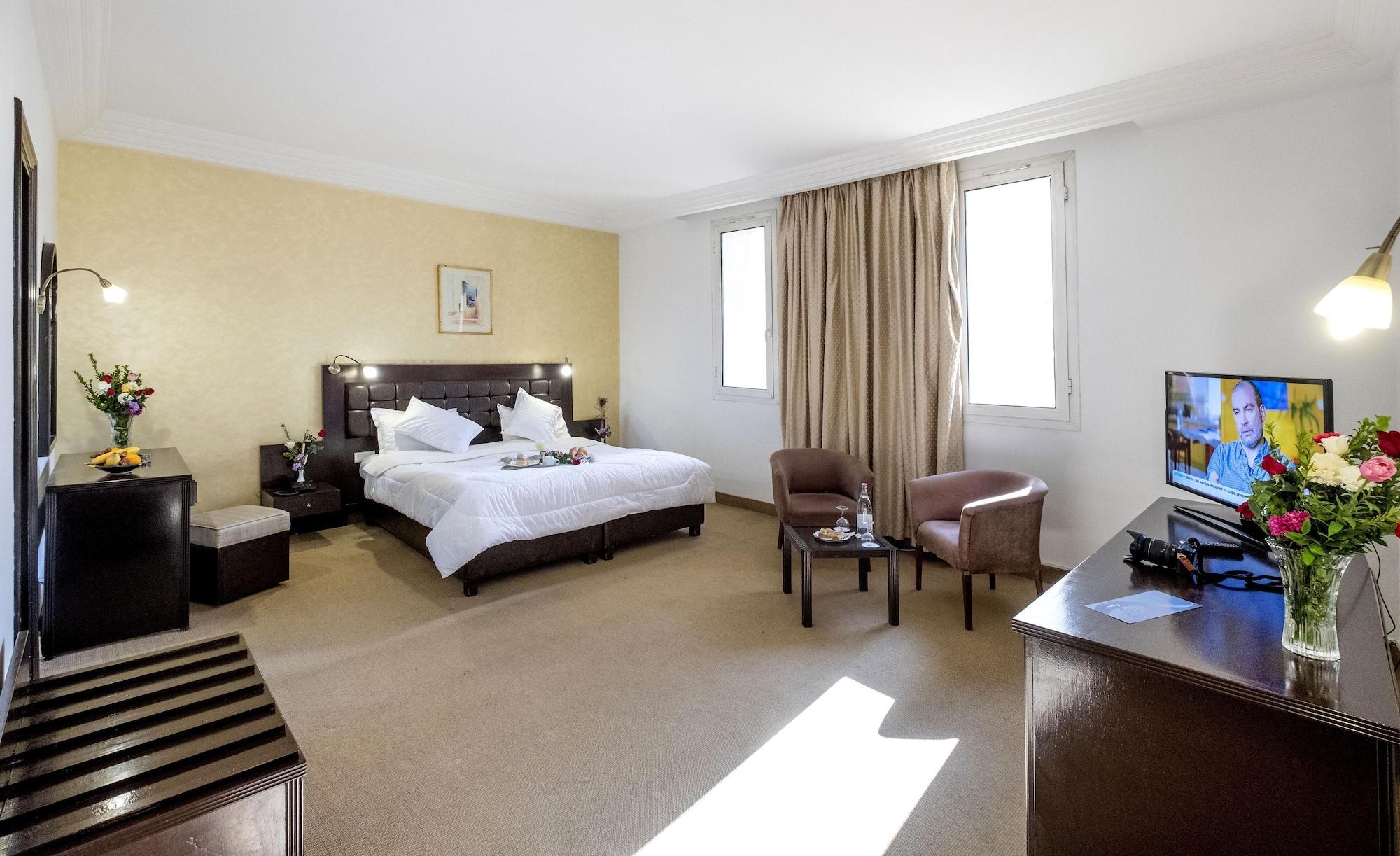 Hotel Ibn Khaldoun Tunis Ngoại thất bức ảnh