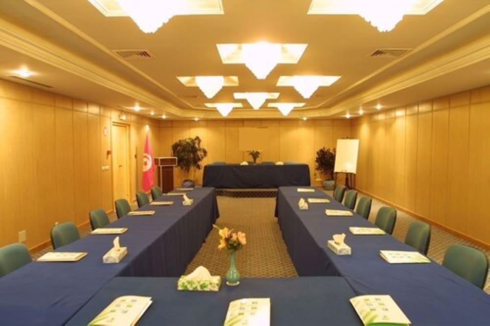 Hotel Ibn Khaldoun Tunis Ngoại thất bức ảnh