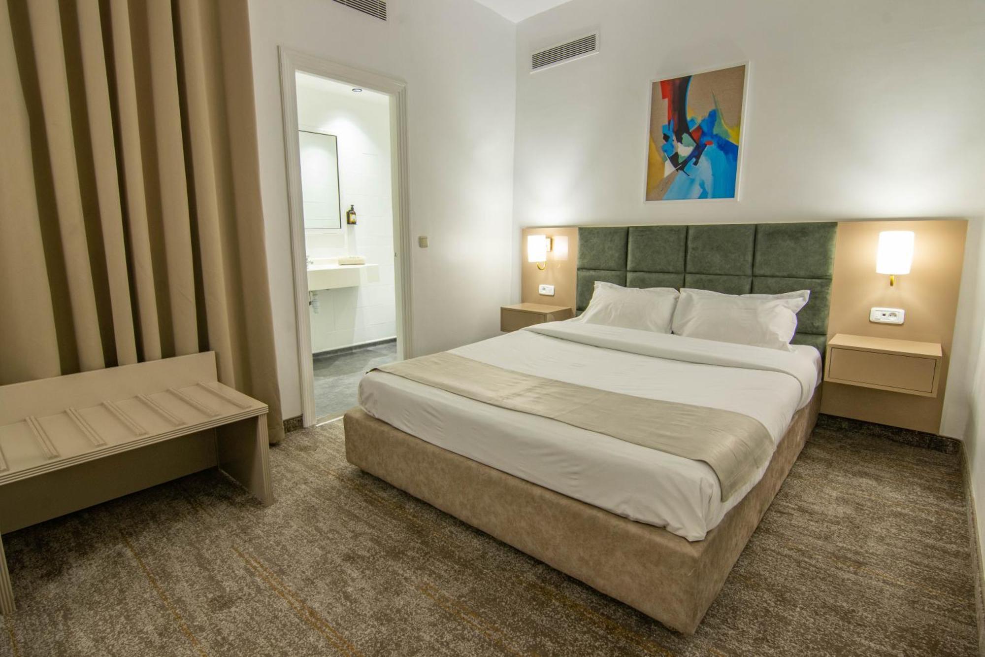 Hotel Ibn Khaldoun Tunis Ngoại thất bức ảnh