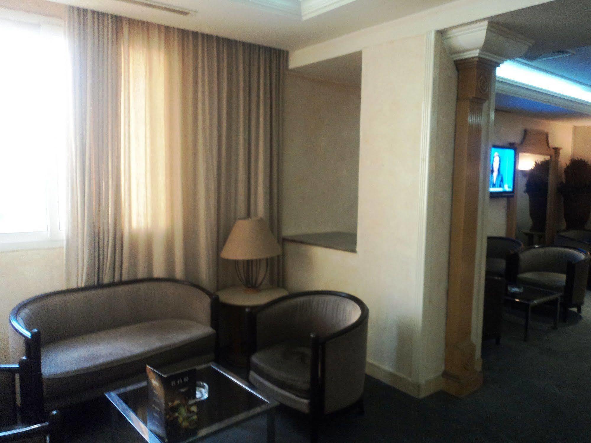 Hotel Ibn Khaldoun Tunis Ngoại thất bức ảnh