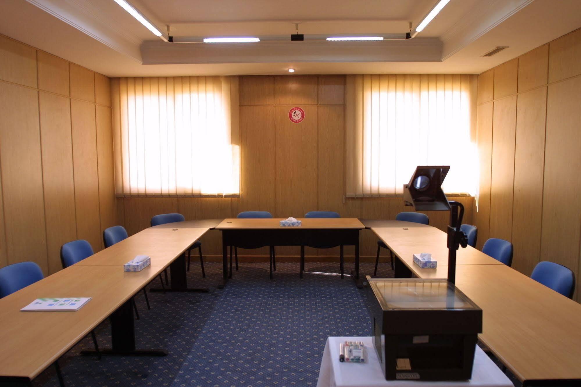 Hotel Ibn Khaldoun Tunis Ngoại thất bức ảnh